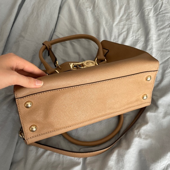 Michael Kors satchel - Picture 13 of 13